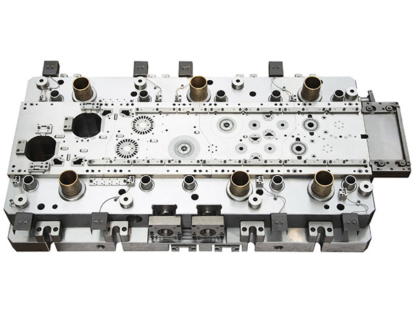 118X109NX系列压缩机电机双排自扣级进模下模